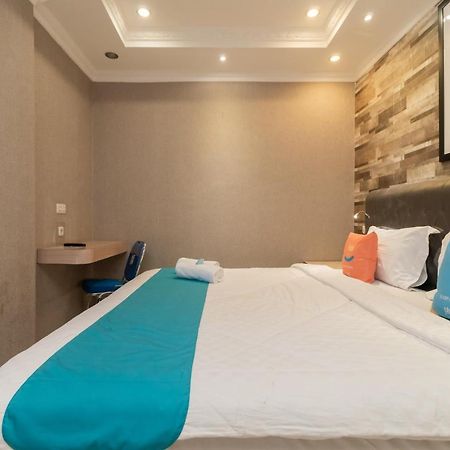 Sans Hotel Beauty Palembang Ngoại thất bức ảnh